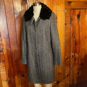 Banana Republic Chic Herringbone Coat with Faux Fur Collar